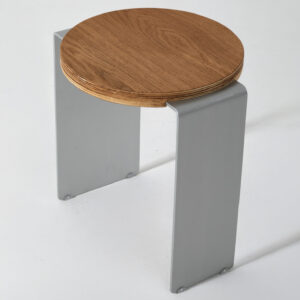 STOOL 01
